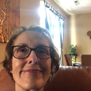 Meet your Posher, Gail